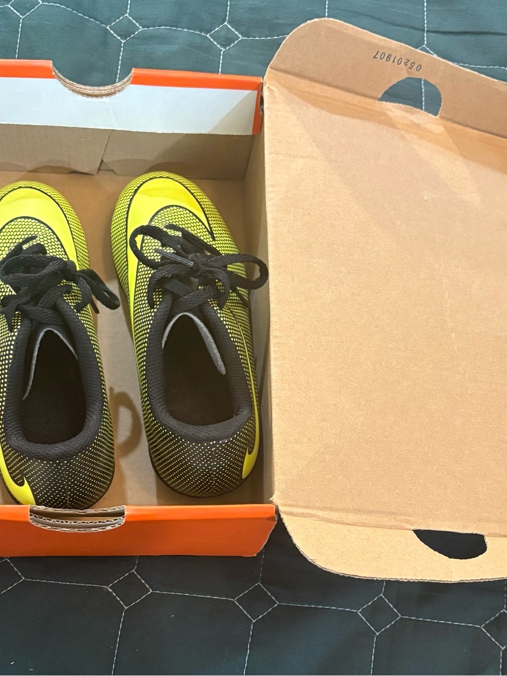 Nike Kids Neon Yellow and Black Sneakers